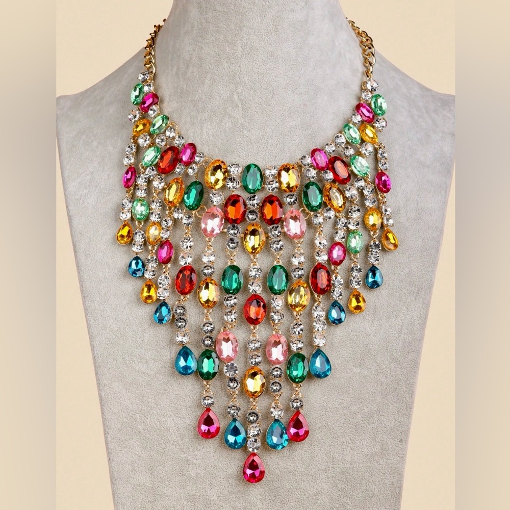 🆕 Water Drop Rhinestone Statement 
Necklace